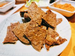 -唯成•韩国炭火烤肉 유성고기