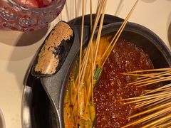 -钢管厂五区小郡肝串串香(蜀都万达店)