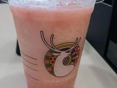 -瑞幸咖啡(宜昌国贸购物中心店)