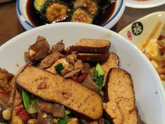 -富正毅三下锅·湘西韵味(天门山索道店)
