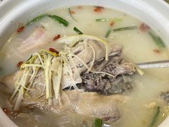 -百姓食府(秦虹路店)