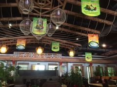 大堂-龙泉人椰子鸡.糟粕醋.海南菜(三亚旗舰店)