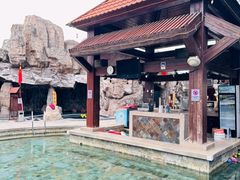 -裕龙汤泉