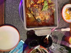 -路边边.炒菜烧烤.音乐餐厅(良乡长虹店)