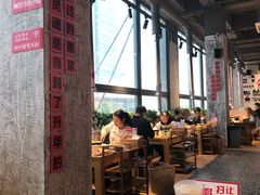 大堂-么肆烤肉·中式自助·烤肉大排档(街道口季佳PAI店)