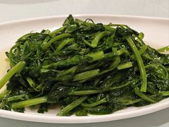 -渝信川菜 · 川味家常菜(财富购物中心店)