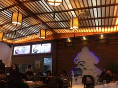 -笑来喜馄饨小笼工坊店(湖滨街店)