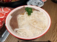 -袁山山重庆火锅(丈八北路店)