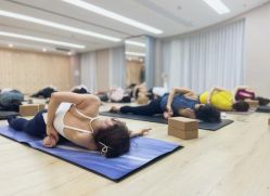 -酉嘉瑜伽YO+YOGA