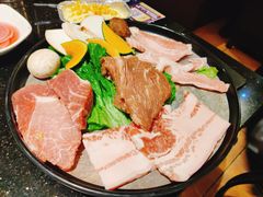 -木槿花韩式炭烤·熟成肉工坊(孙文东路店)