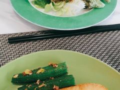 -深圳富苑皇冠假日套房酒店