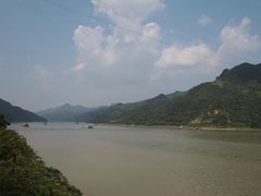 -羚羊峡古栈道森林公园