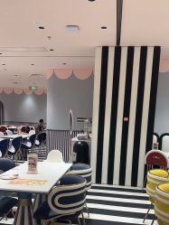 -奈尔宝家庭中心·亲子早教·派对餐厅(北京东坝万达店)