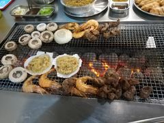 -马路牙子烧烤音乐酒馆(望京店)