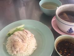 海南鸡-红大哥水门鸡饭(總店)