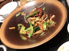 -牛事制造局牛肉火锅(莲岳路店)