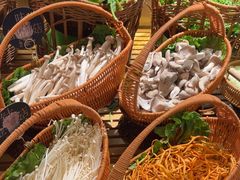 -一绪に寿喜烧(荟聚店)