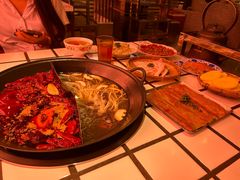 -朱光玉火锅馆(正弘城店)