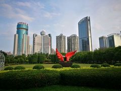 -万绿园