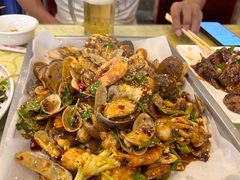-鑫渔港海鲜本地菜·山海关浑锅(东戴河店)