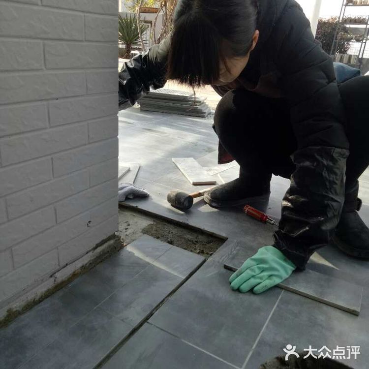 果儿鱼儿是间婚纱店,也是我们的家