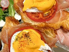 -Common Table · Brunch & Coffee