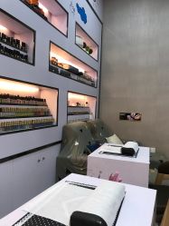 -美斯洛美甲美睫连锁店