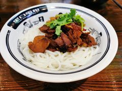 熏猪肉拌面-黑白电视长沙小吃(美林M·LIVE天地东座店)