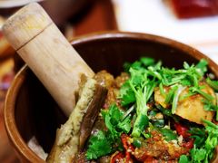 -老滇山寨•云南特色菜•地方菜•民族风情歌舞表演(金碧店)