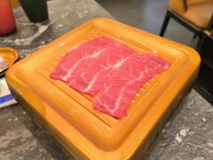 -牛YO寿喜烧·铁板烧和牛火锅自助(市府恒隆店)