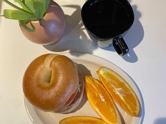 -Catch Bagel(芳草地店)