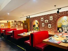 -Lia Cafe Bar Restaurant松山咖啡屋