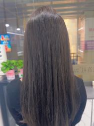 -镁连社·美联社