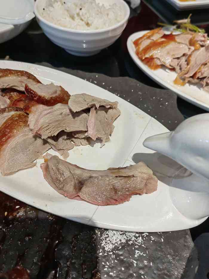 主题餐厅(中海环宇城店)-"最近好馋烤鸭喔,就跟小伙伴一起来吃皇城根