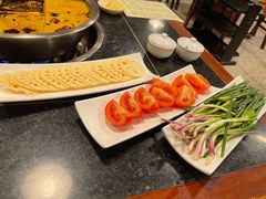 -邓莽子老火锅(中兴路总店)