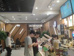 -大光明丽星VIP影城(昌里路杜比全景声店)