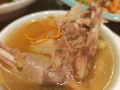 -房县土本味土鸡汤特色餐厅(沌口店)