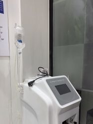 -艾米莉 烫染沙龙