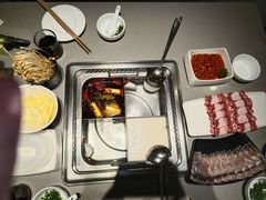 -海底捞火锅(宝龙广场夜宵主题店)