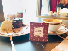 -Cafe Sacher(WIEN)