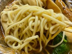 -丁记牛肉手擀板面