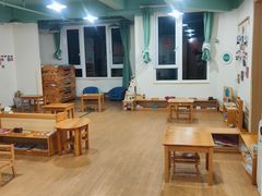 -希溪谷半山街道蒙氏托育(万科公园里校区)