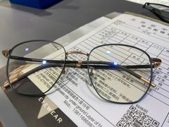 -宏宇眼镜蔡司依视路折扣店(兆佳眼镜城店)