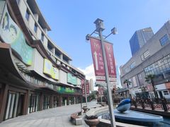 -百联南桥购物中心
