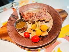 -半秋山西餐厅(襄阳万达店)