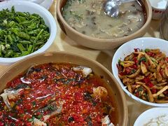 -笨罗卜浏阳菜馆(太平街店)