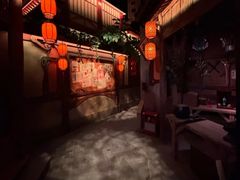 -暴风岛沉浸式体验馆(百联世纪店)