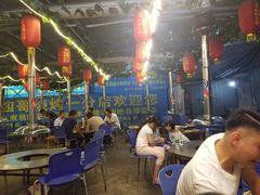 大堂-胡四哥特色火盆烧烤(一分店)