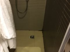 -全季酒店(上海徐家汇宜山路店)