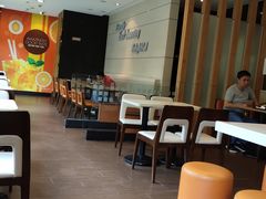 -东方既白(黄兴路大润发店)